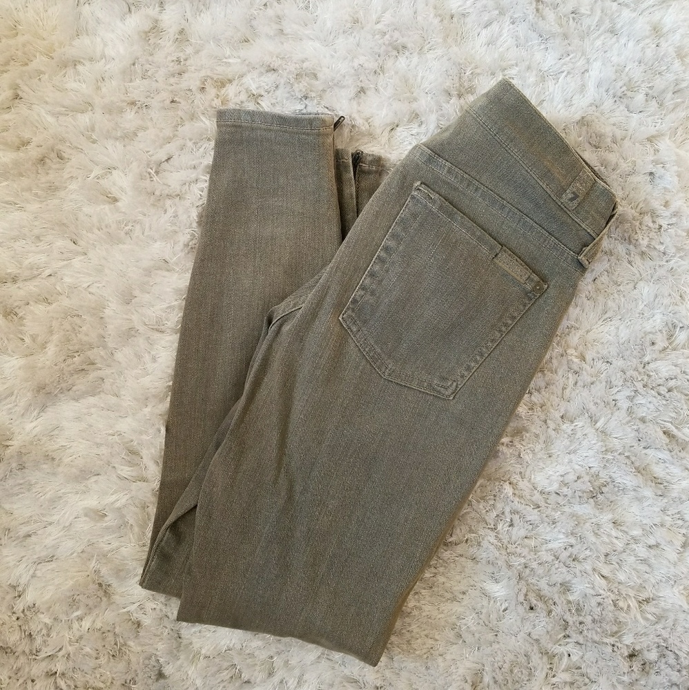 7 for All Man Kind The Cropped Skinny